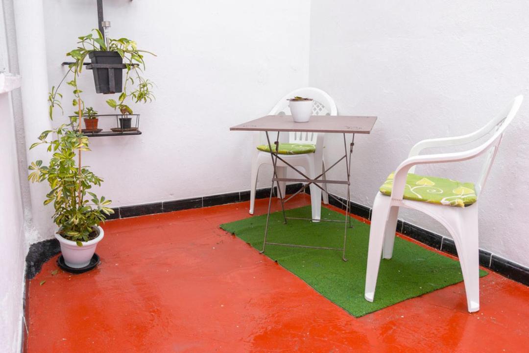 Apartamento Privado Proximo A Playa Y Ciencias Lägenhet Valencia Exteriör bild